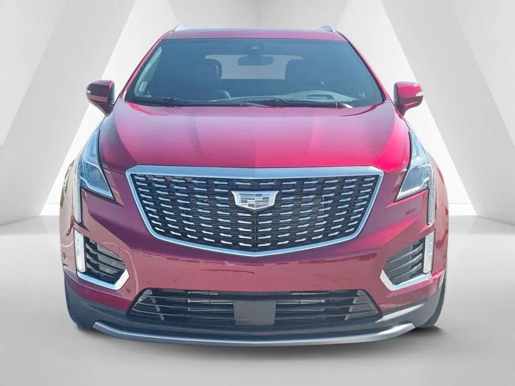 New 2026 Cadillac XT5 Premium Luxury w/ LPO, Red Accent Package AWD/4WD image 2