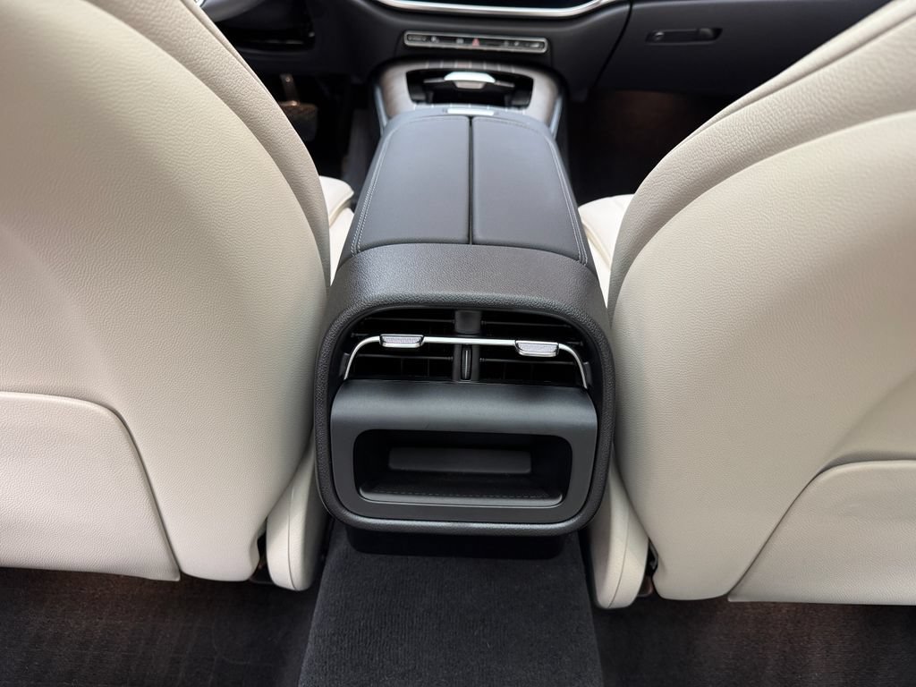Certified 2024 Mercedes-Benz E 350 4MATIC Sedan image 12