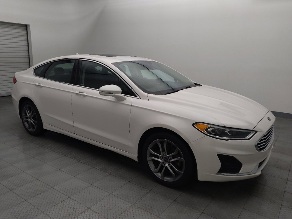 Used 2019 Ford Fusion SEL FWD image 11
