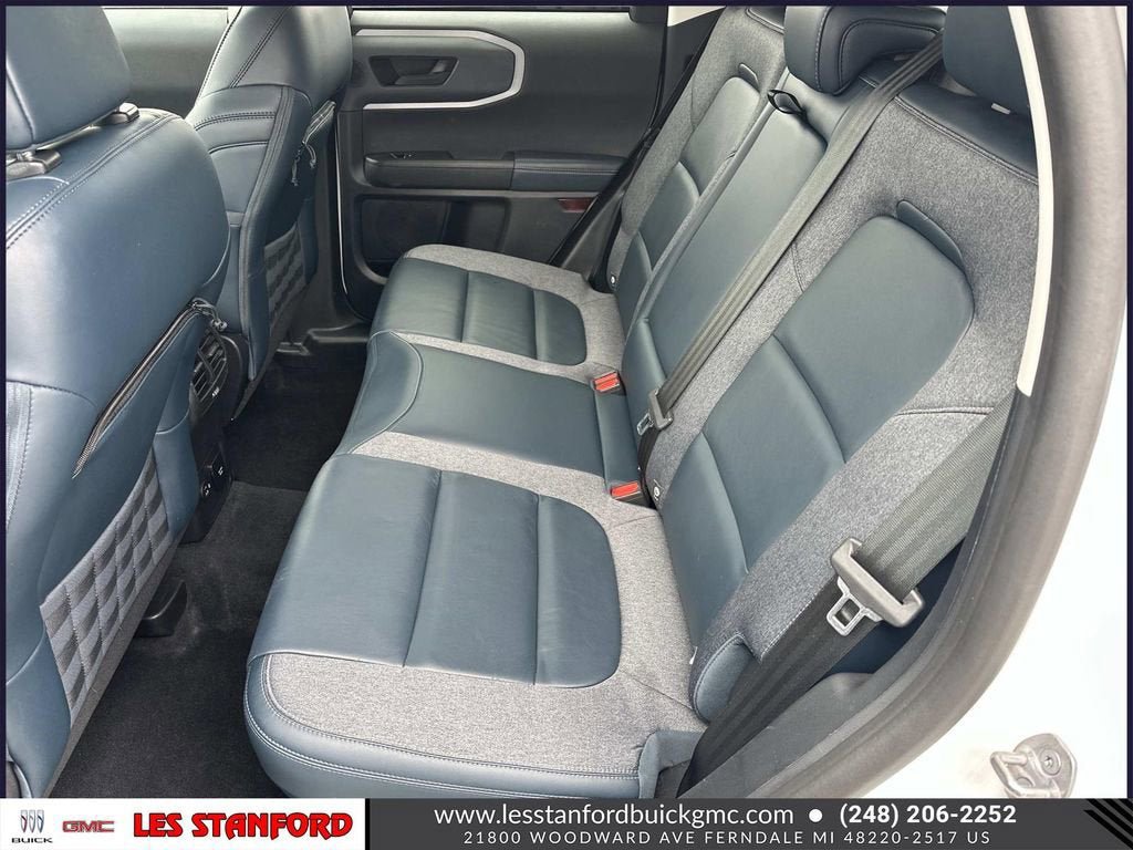 Used 2022 Ford Bronco Sport Outer Banks w/ Tech Package AWD/4WD image 13