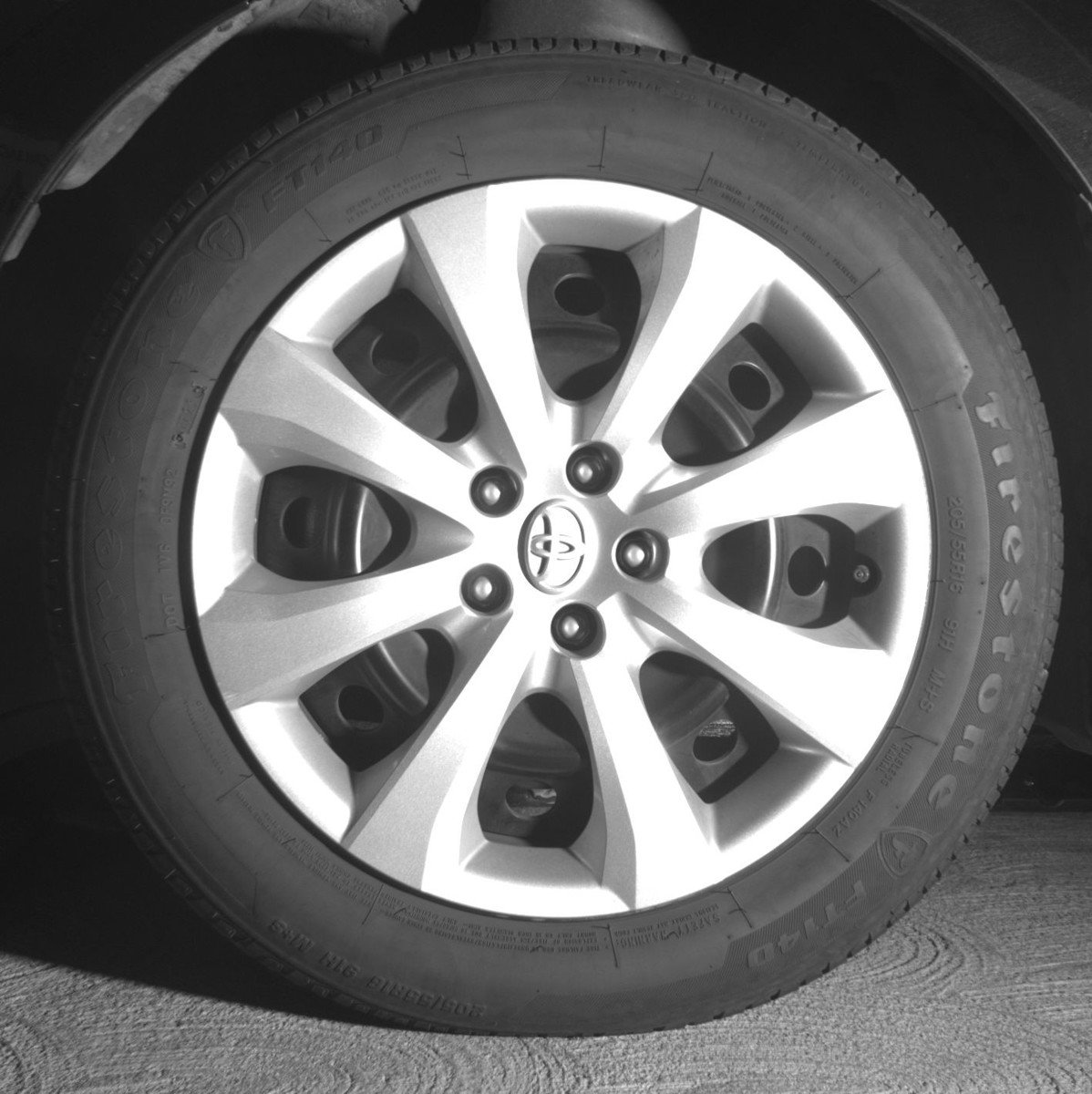 Used 2025 Toyota Corolla LE FWD image 12