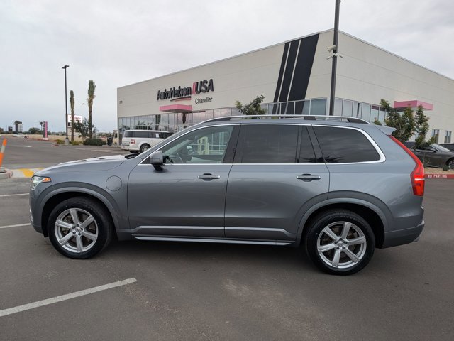 Used 2016 Volvo XC90 T8 Momentum w/ Vision Package image 8