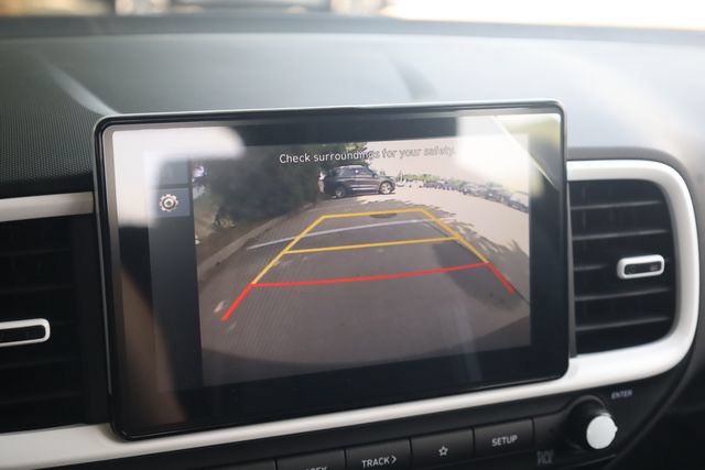 New 2026 Hyundai Venue SEL FWD image 18
