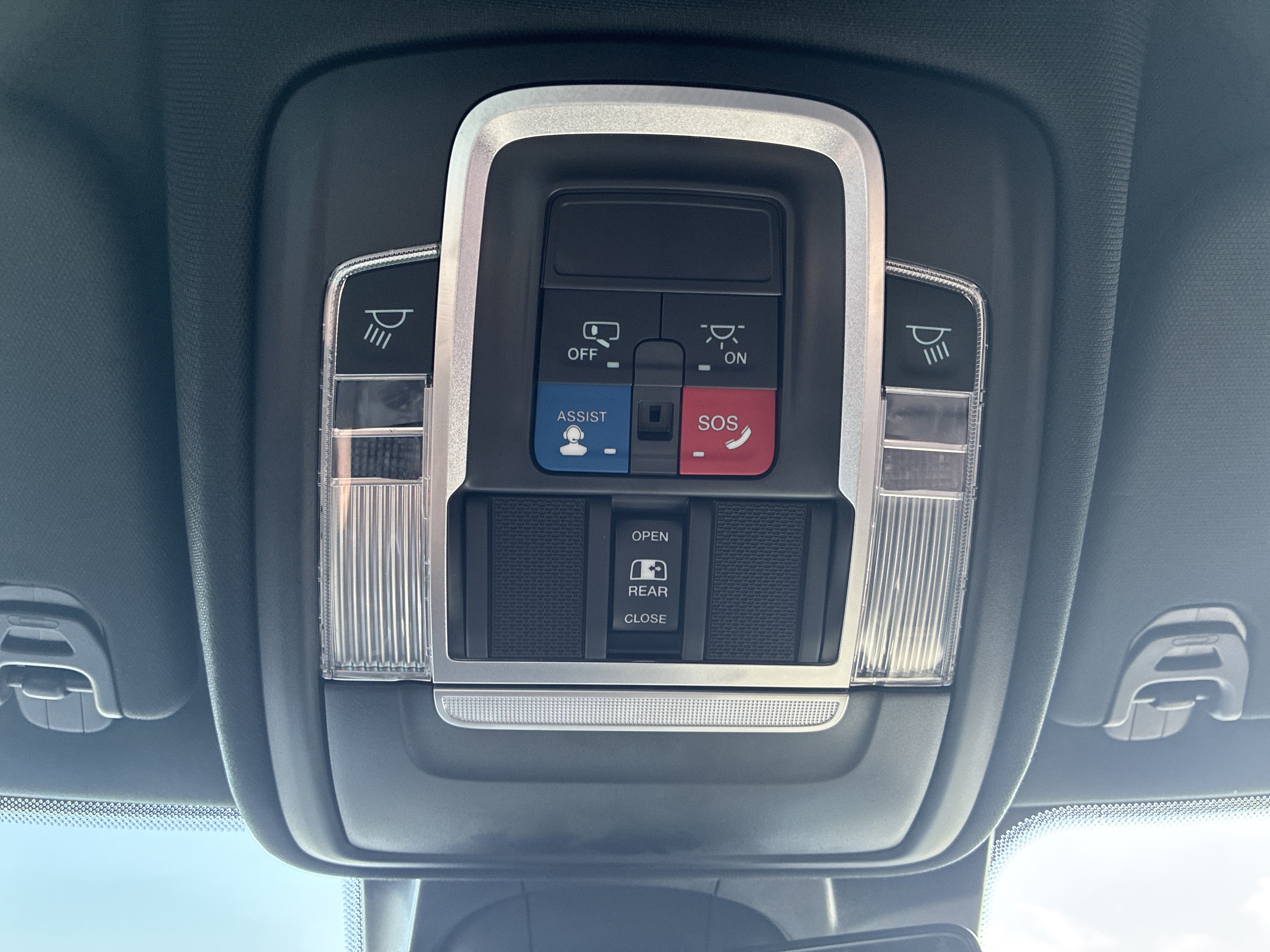 Used 2022 RAM 1500 TRX w/ TRX Level 1 Equipment Group AWD/4WD image 34