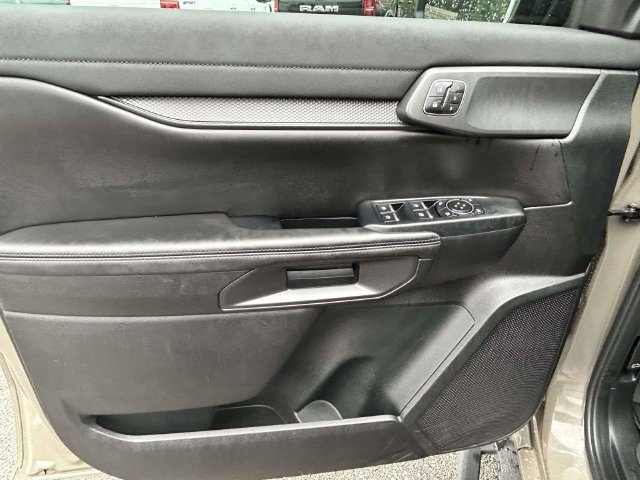 Certified 2025 Ford Ranger Raptor AWD/4WD image 18