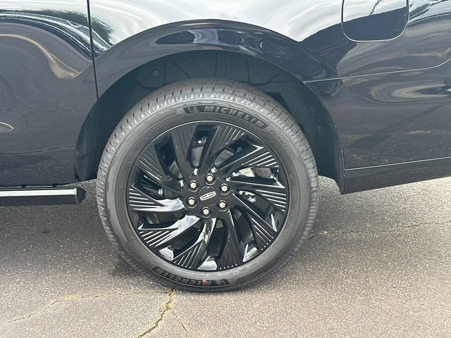 New 2026 Lincoln Navigator L Reserve w/ Jet Appearance Package AWD/4WD image 18
