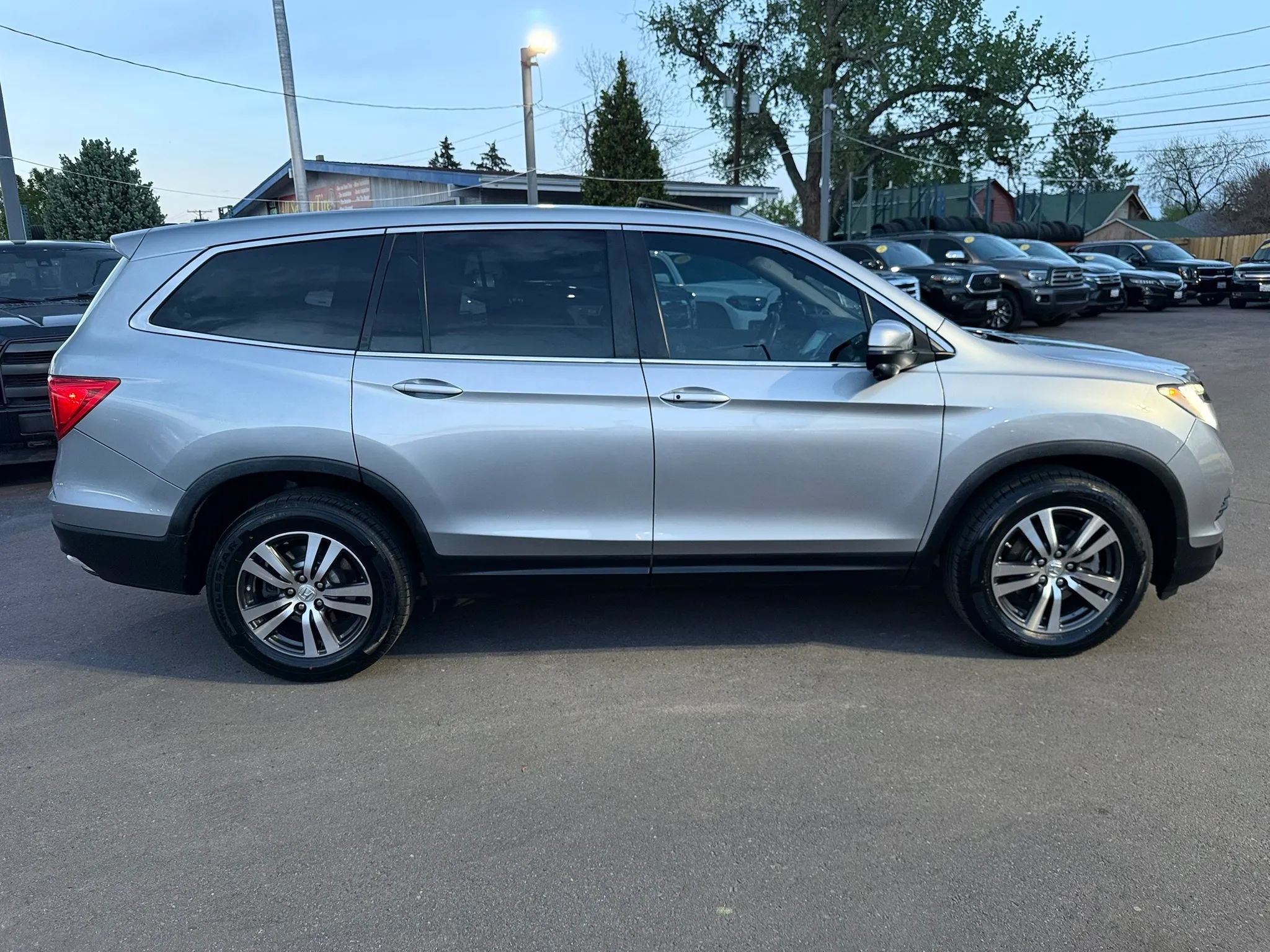 Used 2016 Honda Pilot EX-L image 10