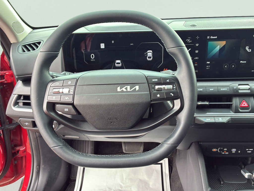 Certified 2025 Kia K4 EX FWD image 28