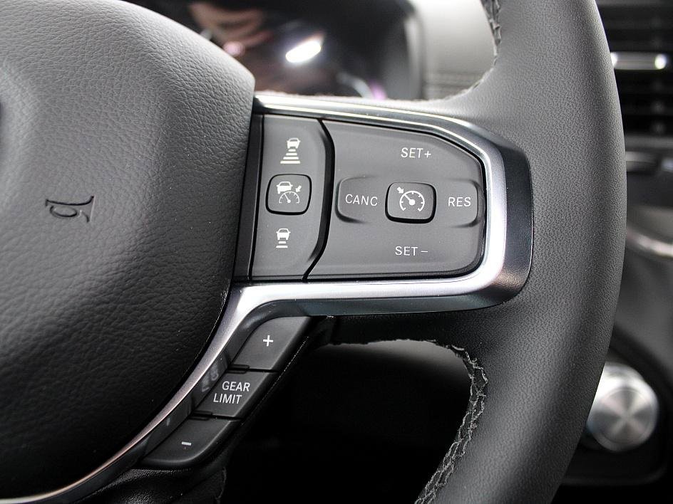 Used 2026 RAM 1500 Laramie w/ Night Edition image 11