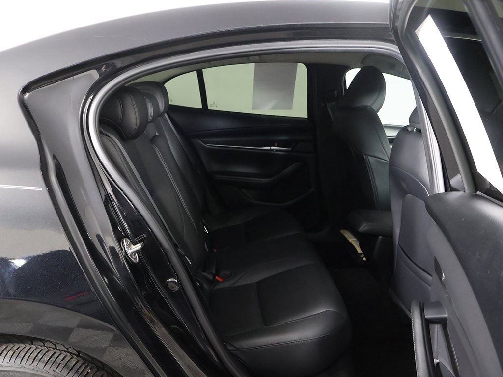 Used 2021 MAZDA MAZDA3 s image 29