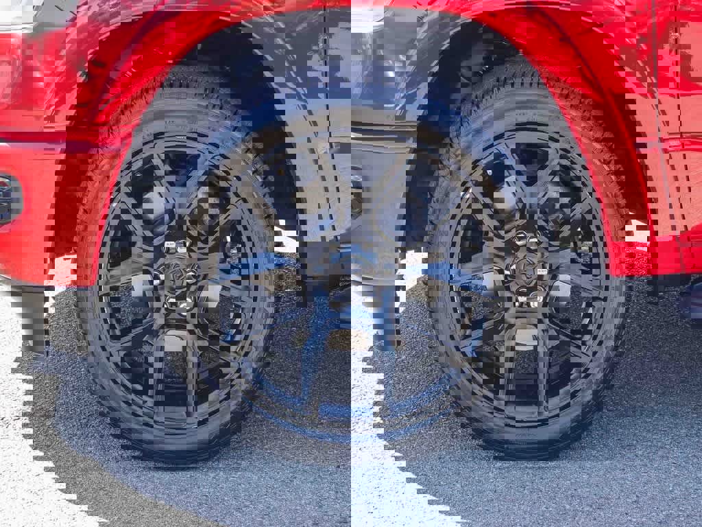 Certified 2022 RAM 1500 Laramie image 9