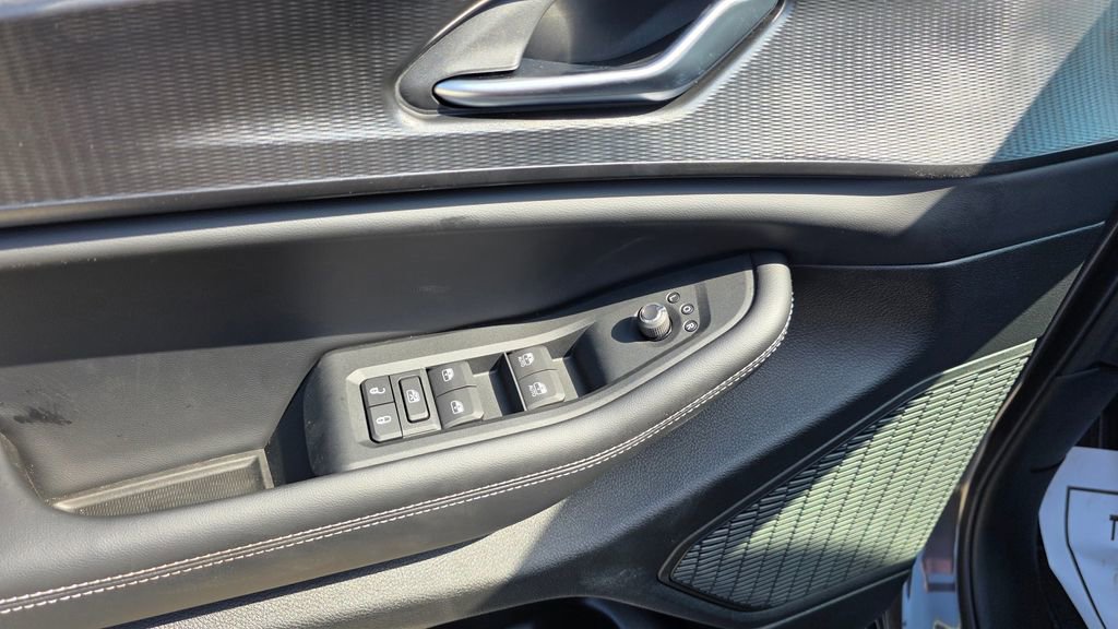 New 2025 Jeep Grand Cherokee L Laredo w/ Luxury Tech Group I image 27