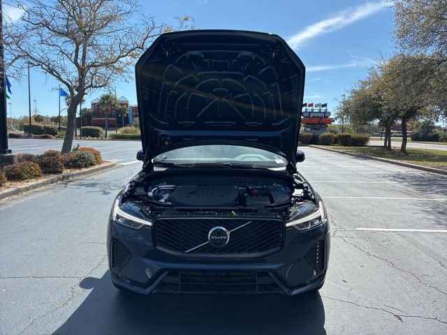 New 2026 Volvo XC60 B5 Plus w/ Protection Package Premier AWD/4WD image 21