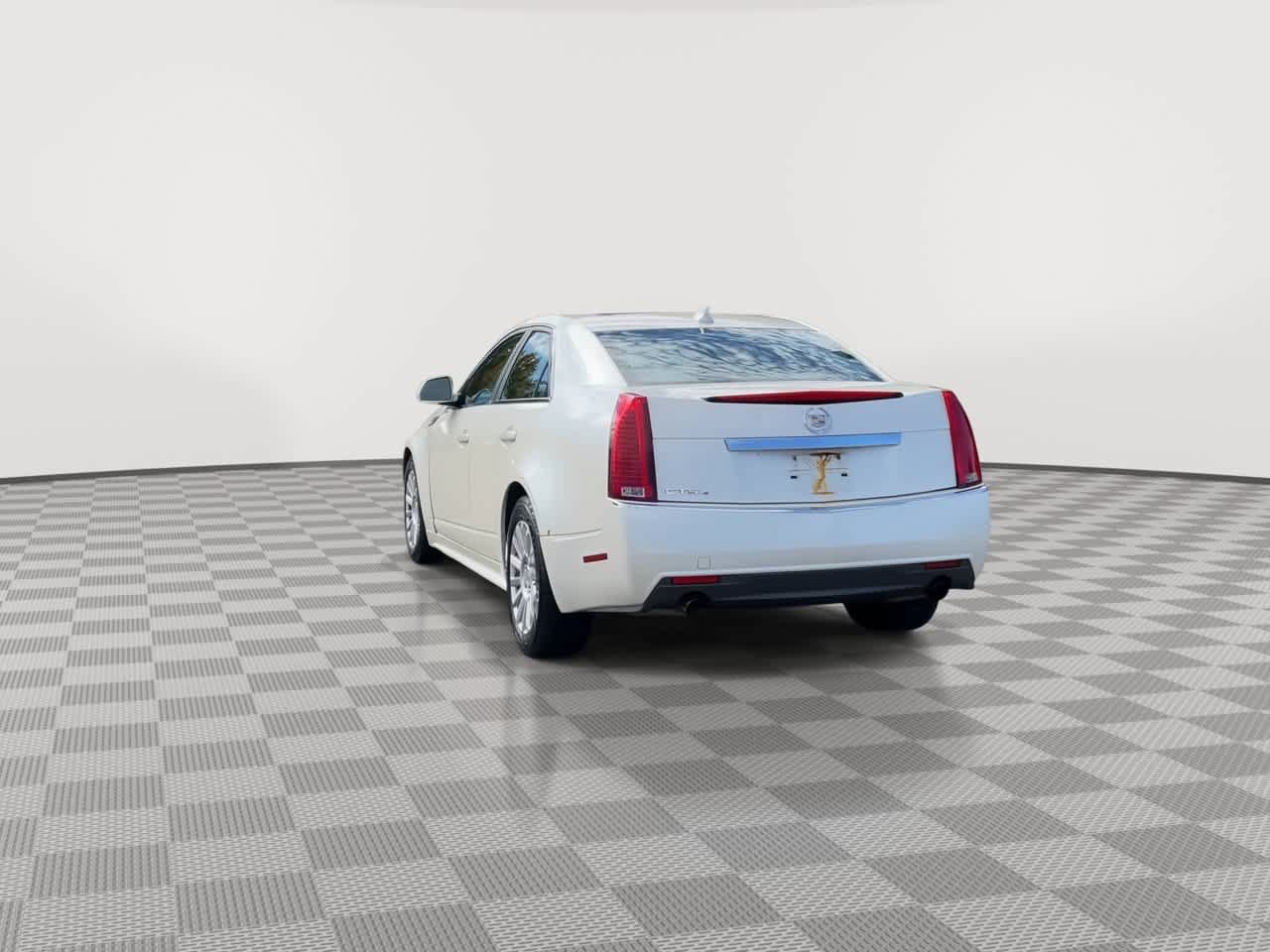Used 2010 Cadillac CTS Luxury AWD/4WD image 7