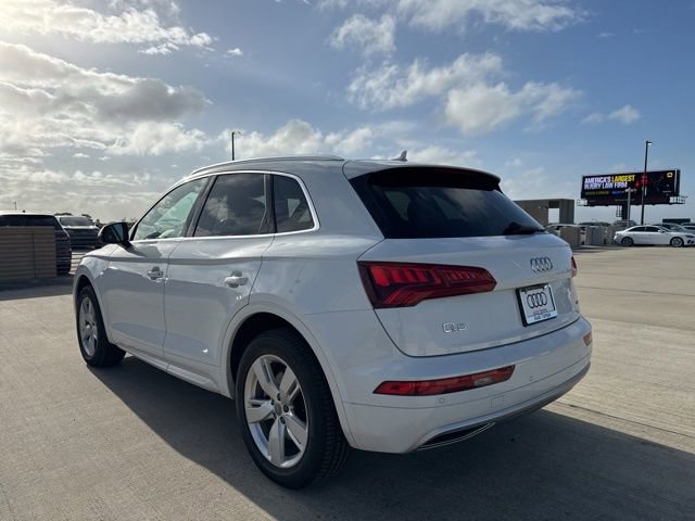 Used 2019 Audi Q5 2.0T Premium Plus w/ Premium Plus Package image 5