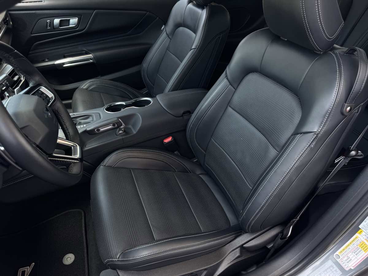 Used 2024 Ford Mustang GT Premium w/ GT Performance Package RWD image 18