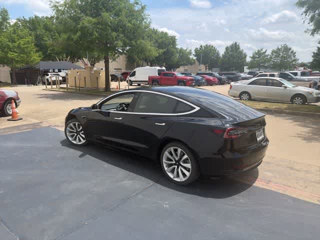 Used 2019 Tesla Model 3 Standard Range RWD image 2
