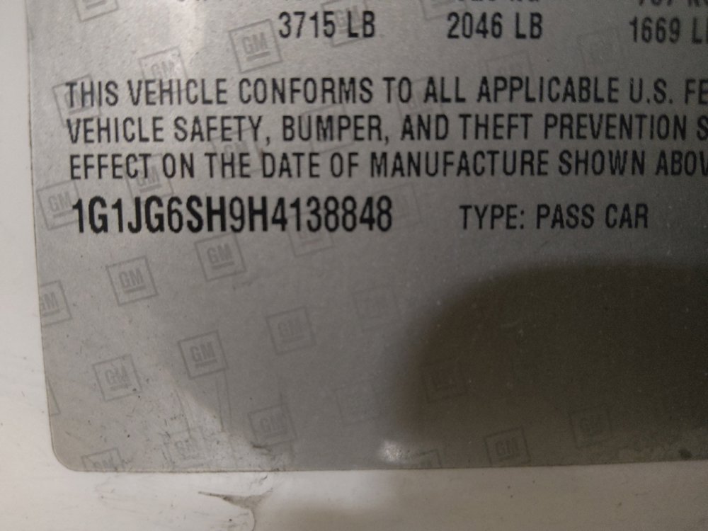 Used 2017 Chevrolet Sonic LT FWD image 33