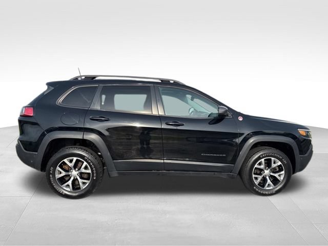 Used 2019 Jeep Cherokee Trailhawk AWD/4WD image 18