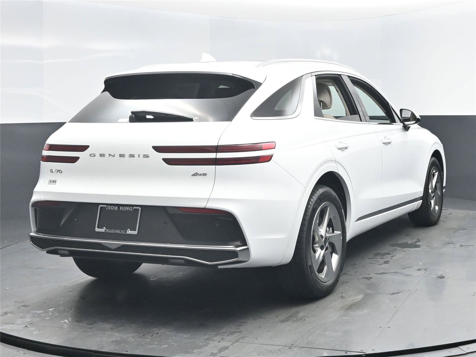 New 2026 Genesis GV70 2.5T Select image 10