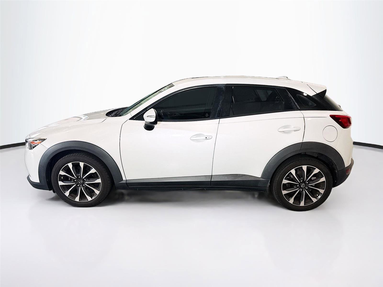 Used 2019 MAZDA CX-3 Touring w/ Preferred Equipment Package image 2