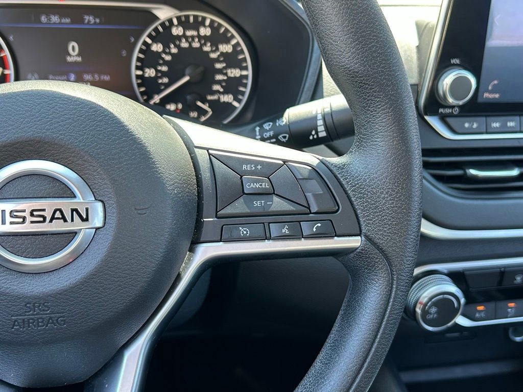 Used 2022 Nissan Altima 2.5 SV image 45