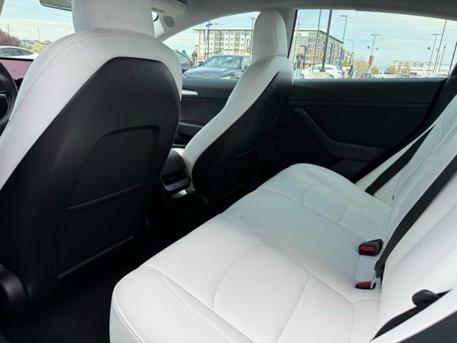 Used 2021 Tesla Model 3 Standard Range Plus RWD image 17