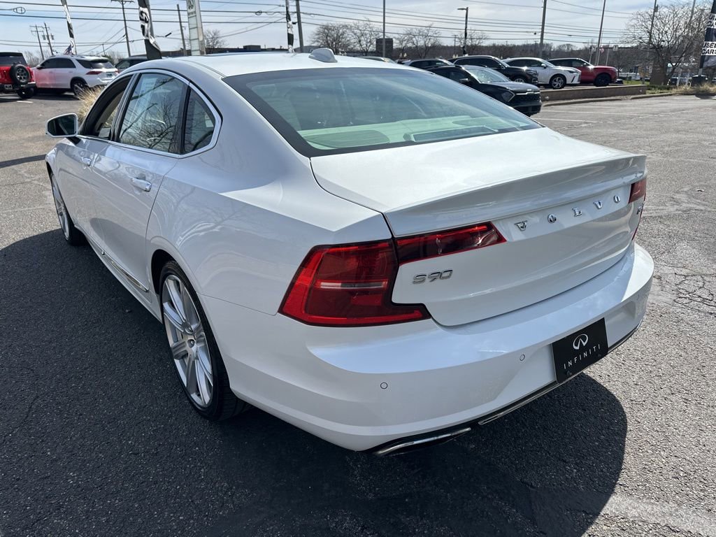Used 2020 Volvo S90 T6 Inscription w/ Protection Package Premier image 11