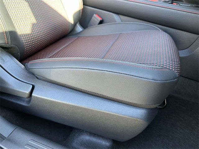 New 2026 Nissan Kicks SR image 9