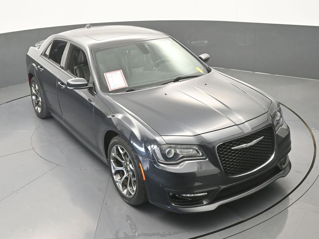 Used 2018 Chrysler 300 S w/ 300S Premium Group RWD image 55