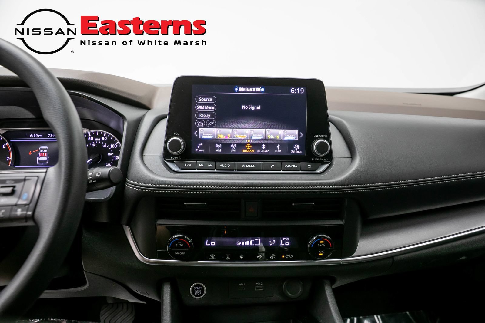 Used 2023 Nissan Rogue SV AWD/4WD image 12