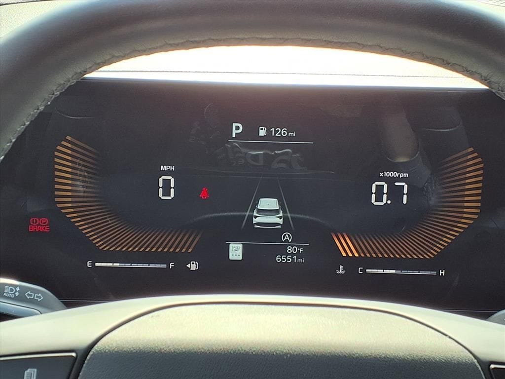 Used 2026 Kia Sportage EX FWD image 30