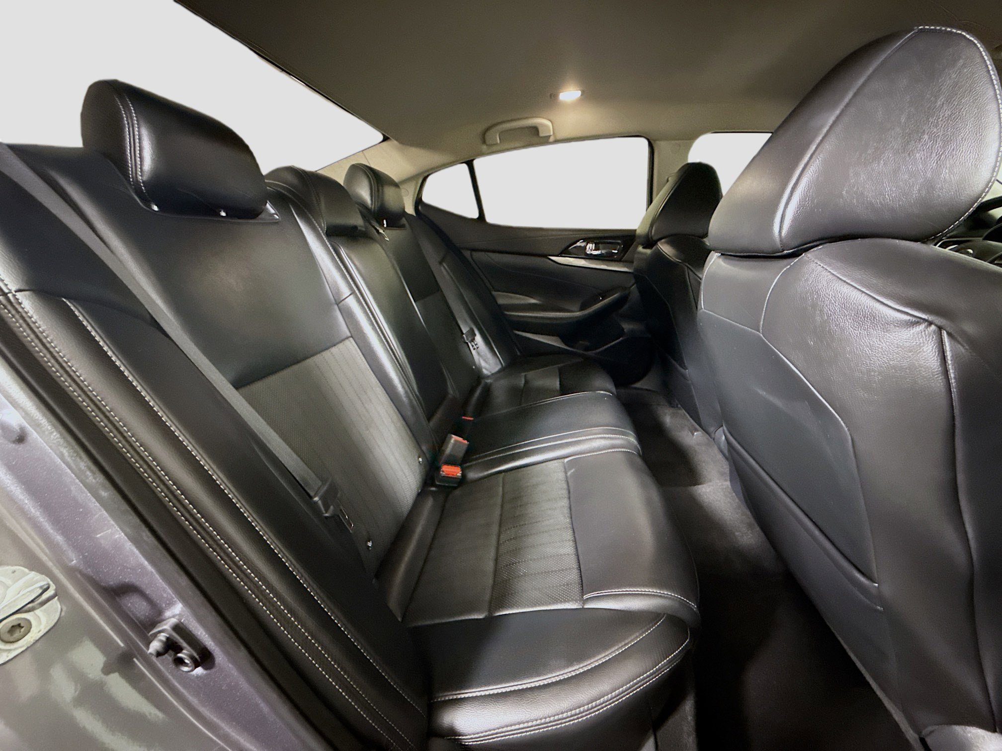 Used 2021 Nissan Maxima 3.5 SV w/ Floor Mat Group FWD image 27