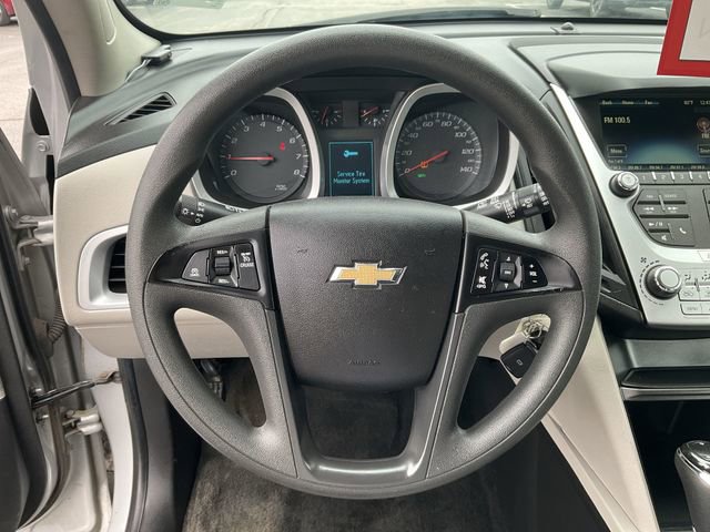 Used 2017 Chevrolet Equinox LS AWD/4WD image 17