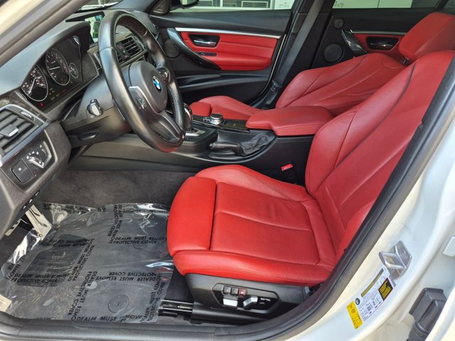 Used 2017 BMW 340i Sedan RWD image 16
