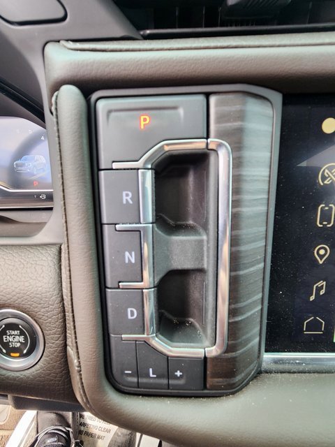 Used 2022 GMC Yukon XL Denali image 13