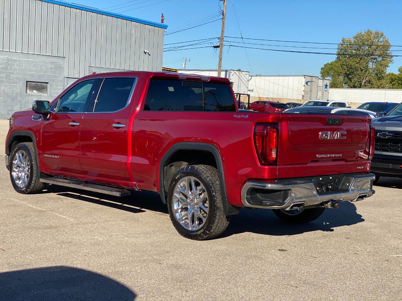 Used 2023 GMC Sierra 1500 SLT w/ SLT Premium Plus Package image 3