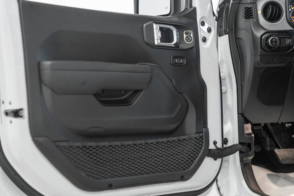 New 2025 Jeep Gladiator Sport image 33