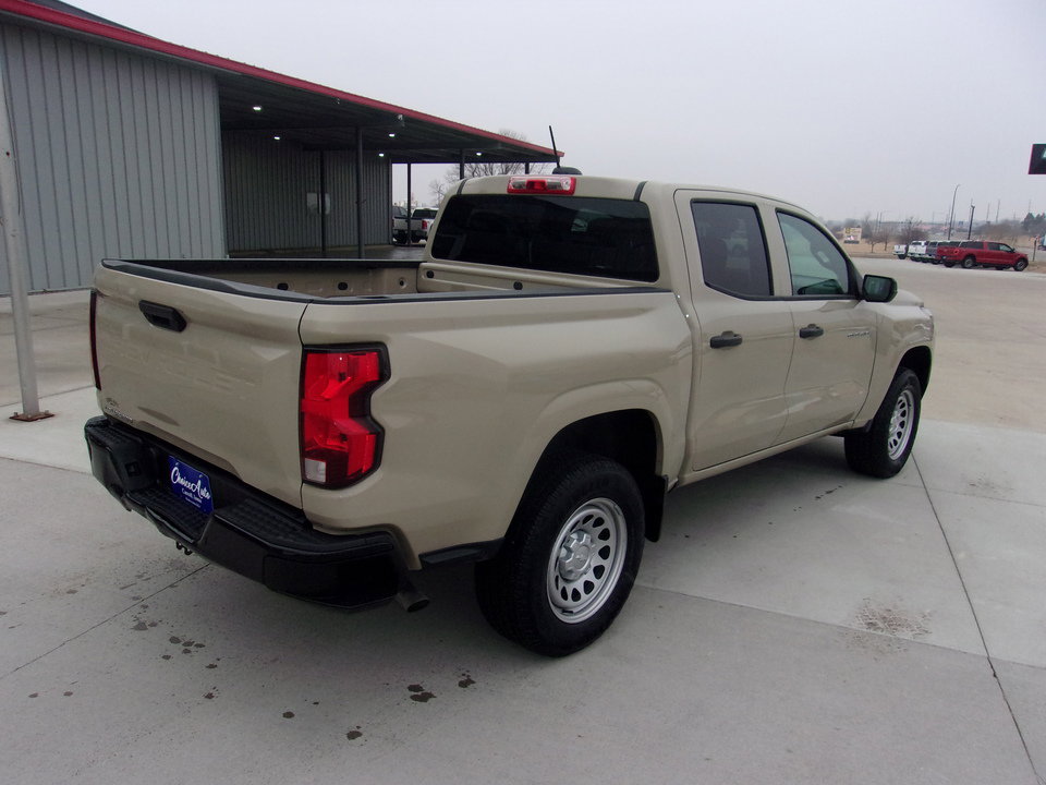 Used 2023 Chevrolet Colorado W/T image 3