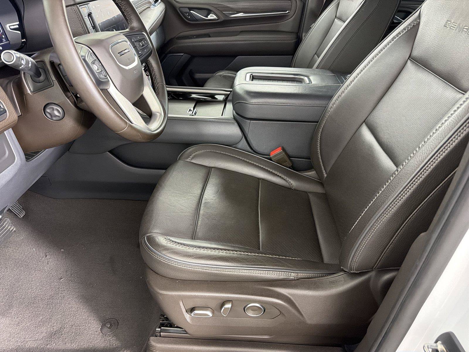 Certified 2023 GMC Yukon Denali AWD/4WD image 8