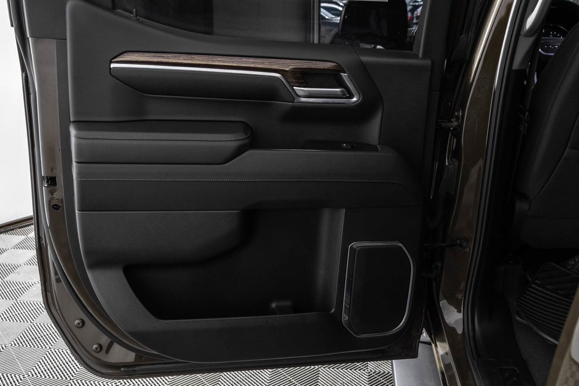 Certified 2024 GMC Sierra 1500 Elevation AWD/4WD image 38