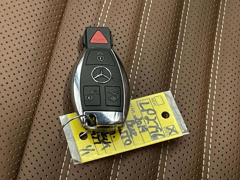 Used 2019 Mercedes-Benz SL 550 image 34