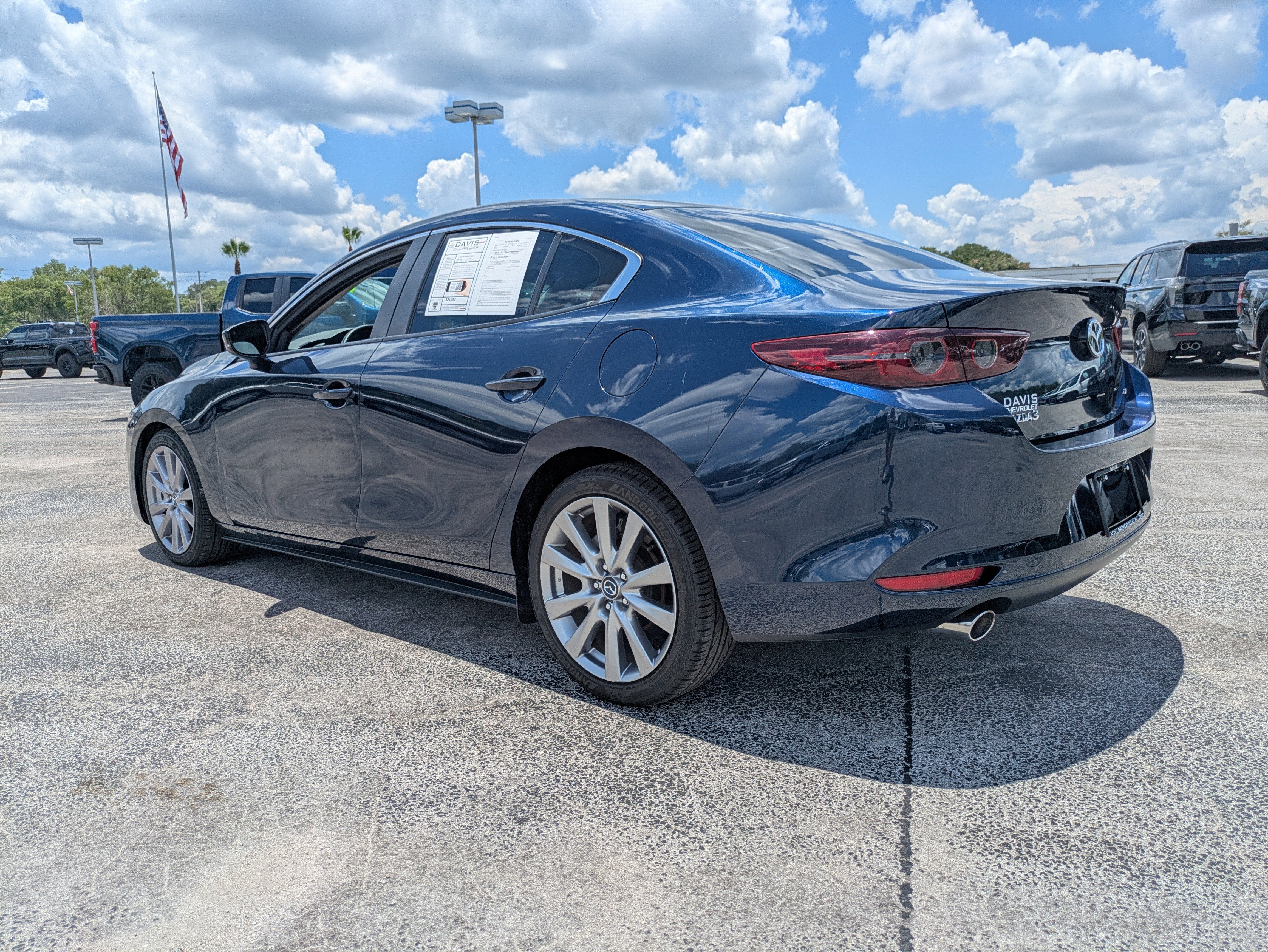 Used 2021 MAZDA MAZDA3 s FWD image 5