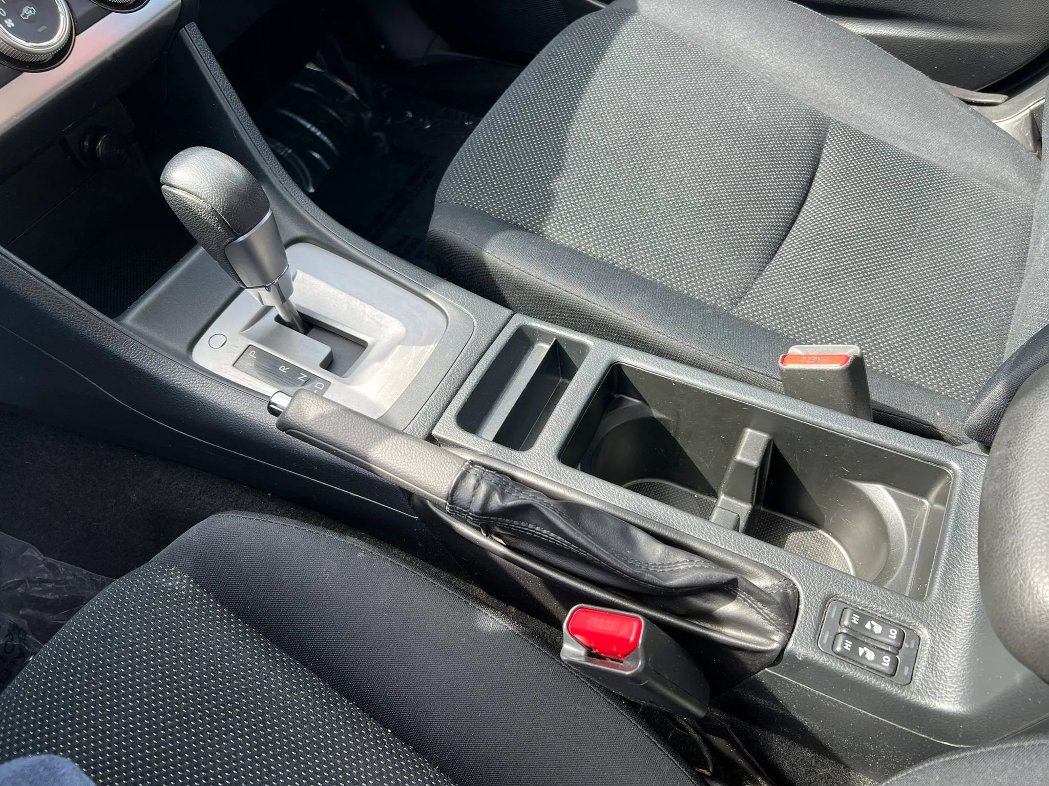 Used 2015 Subaru Impreza 2.0i Premium image 14