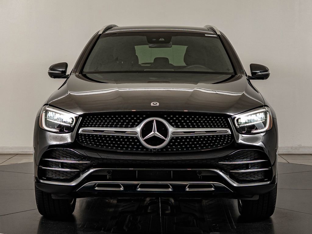 Used 2022 Mercedes-Benz GLC 300 4MATIC image 2