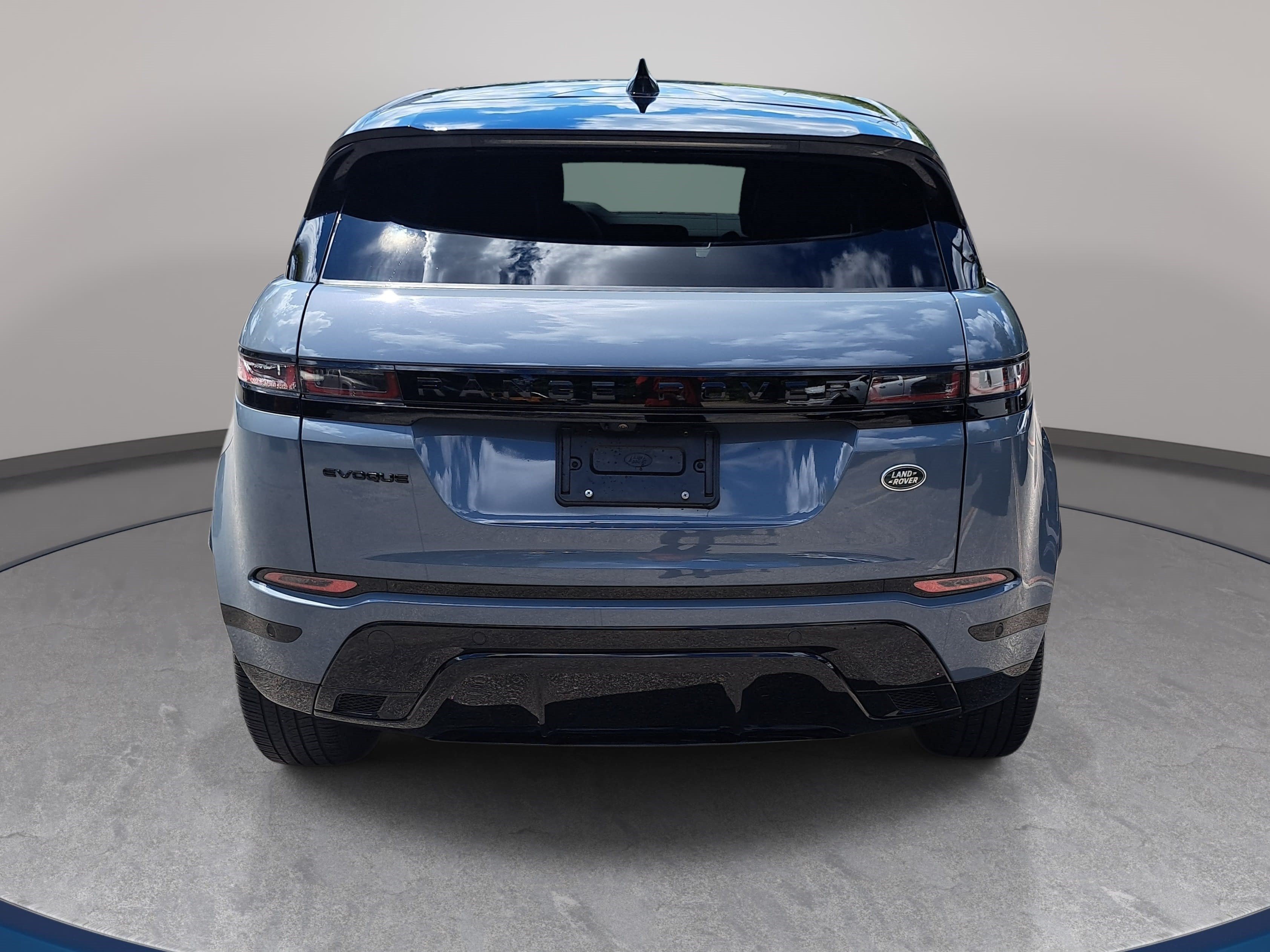 Used 2022 Land Rover Range Rover Evoque R-Dynamic SE AWD/4WD image 6