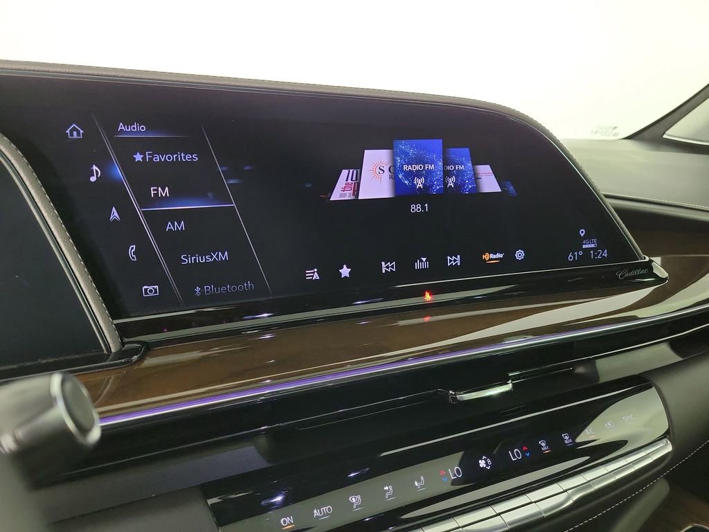 Certified 2023 Cadillac Escalade ESV Premium Luxury Platinum image 27