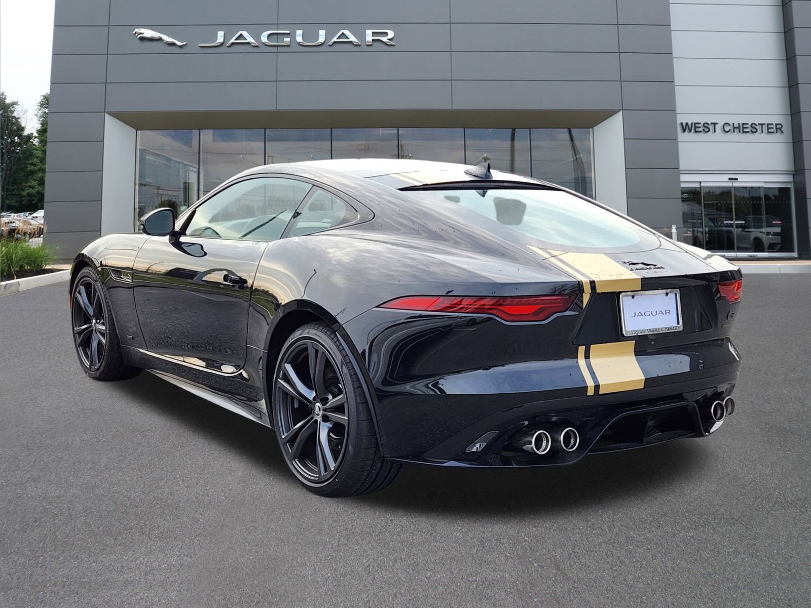New 2024 Jaguar F-TYPE R image 3
