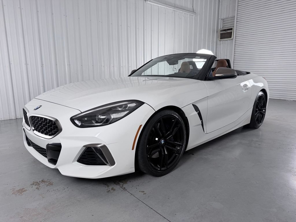 Used 2020 BMW Z4 M40i w/ Executive Package RWD image 11
