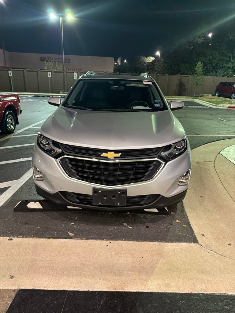 Used 2018 Chevrolet Equinox LT FWD image 2